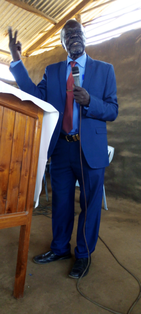 Pastor Vuni preaching in Southern Sudan.